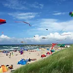 Close To The Beach, Playground Appartamento Sarbinowo