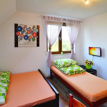 Close To The Beach, Playground Apartamento Sarbinowo